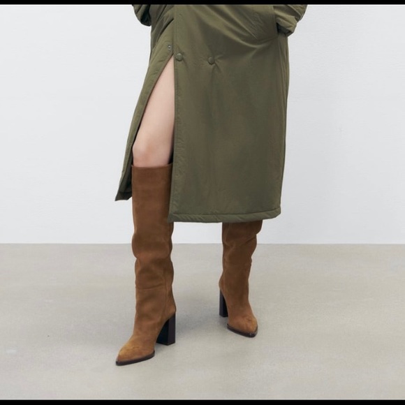 Sold - Picture 5 of 12